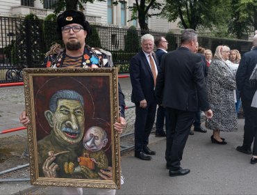 Asesinan a balazos en Polonia a reconocido caricaturista opositor a Putin: detienen a dos ciudadanos bielorrusos