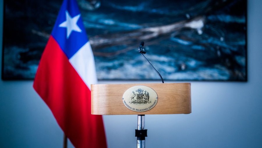 Presidente Kast designa a nuevos embajadores de Chile en Canadá, República Dominicana, Austria, República Checa y Egipto
