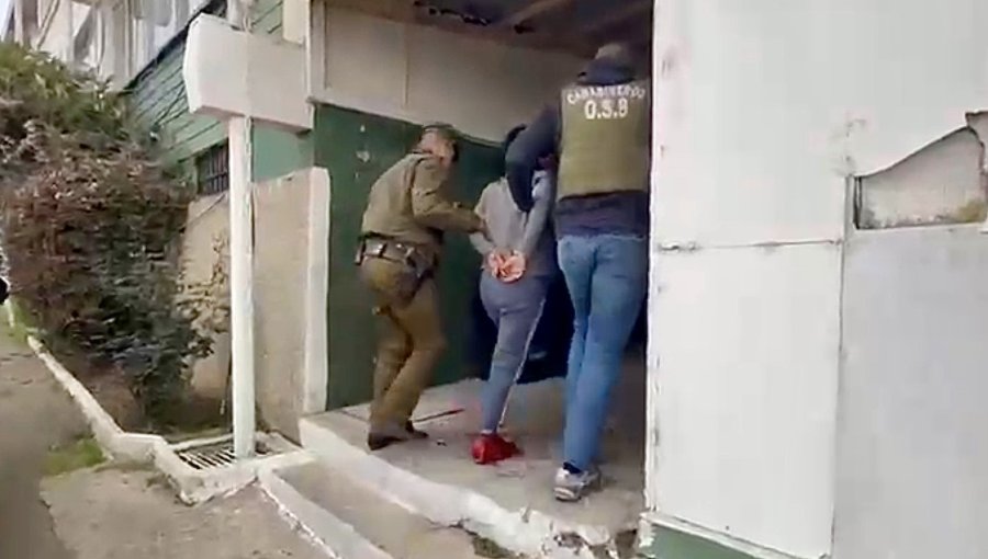 Carabineros detiene a mujer implicada en homicidio en Playa Ancha: hay dos detenidos