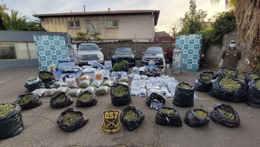 Incautan más de media tonelada de marihuana avaluada en $5.340 millones en Valdivia: cinco personas fueron detenidas