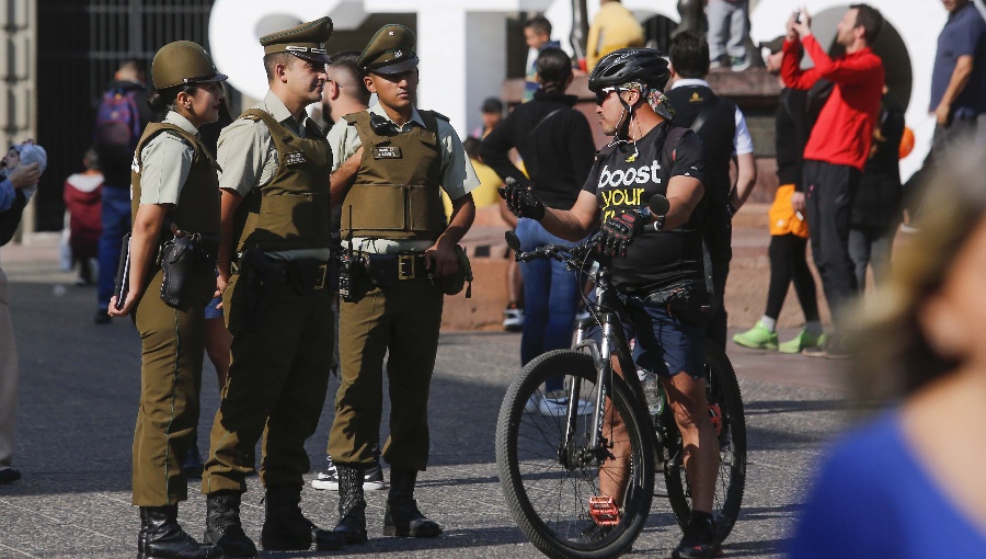 Comisión aprueba en general proyecto Nain-Retamal 2.0 que sanciona insultos a policías