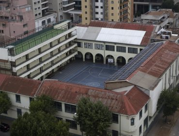 Proponen trasladar comunidad del colegio María Auxiliadora a establecimientos en cierre para evitar dispersión de alumnos