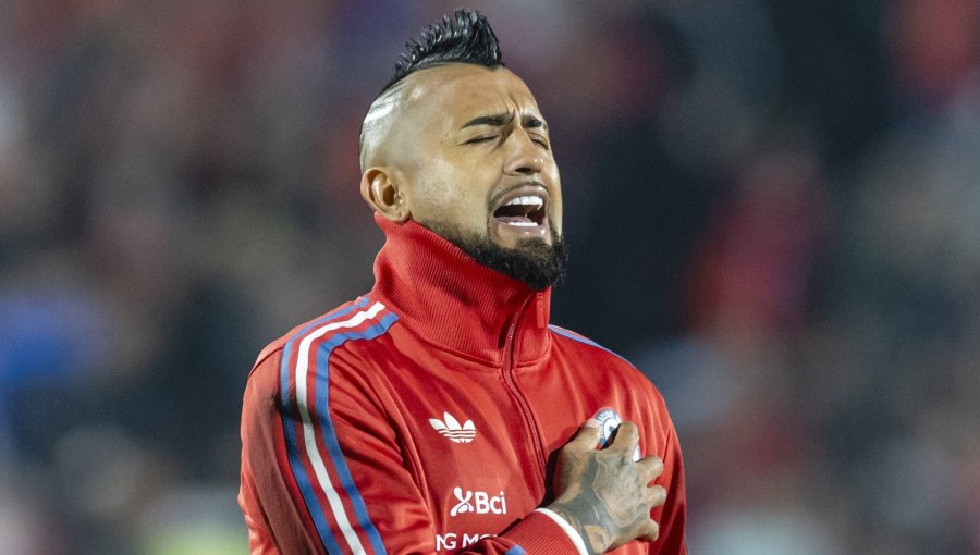Arturo Vidal revela sus candidatos para asumir la banca de la Roja y pide "confirmar un entrenador luego"