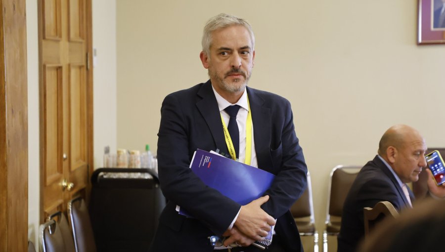 Exjefe de Migraciones justifica flexibilización de documentos para haitianos en medio de controversia por menores desaparecidos