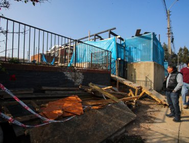 Duro traspié para Poduje: Tribunal de Valparaíso ordena peritaje técnico y suspende demolición de casas cuestionadas en El Olivar