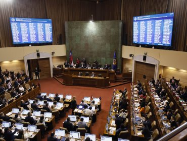 Desde "cambios importantes" a "odiosidad política": parlamentarios de Valparaíso analizan los 100 días del Gobierno de Kast