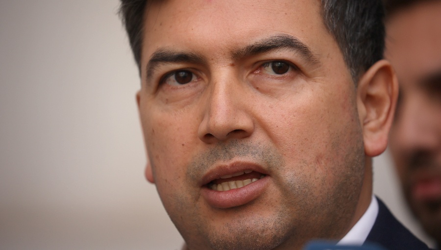 Alcalde de Graneros critica desorden del Gobierno por caso de menores haitianos