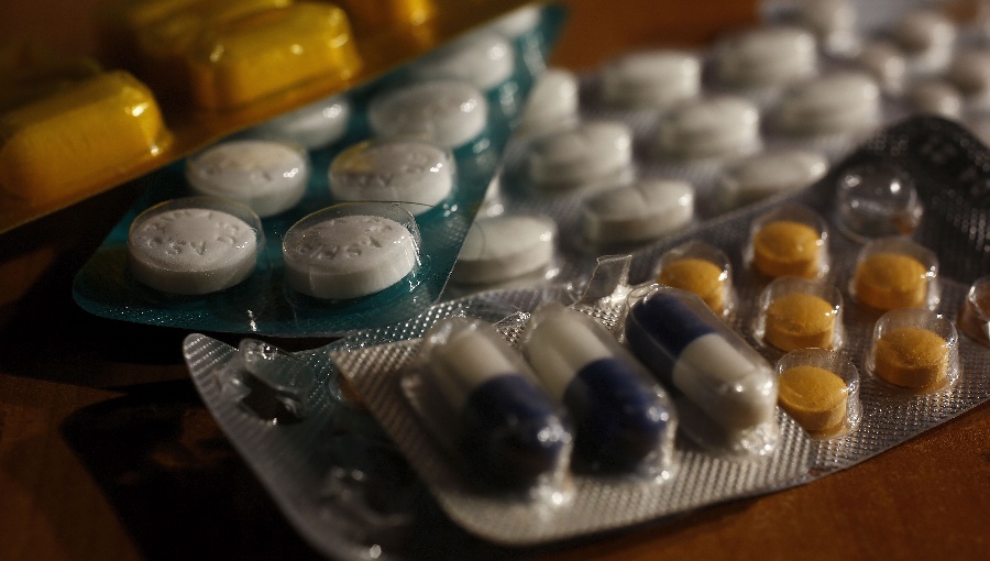 Fiscalía Nacional Económica anuncia nuevo estudio al mercado de medicamentos por falta de competencia