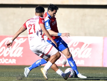 U. Católica debuta con sólido triunfo por 3-0 ante Copiapó en Copa Chile