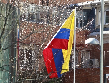 Colombia elige presidente en una polarizada segunda vuelta