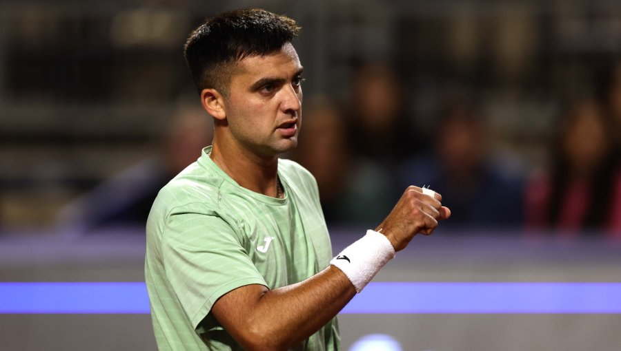 Tomás Barrios debuta con triunfo y avanza a la segunda ronda de la qualy en Wimbledon