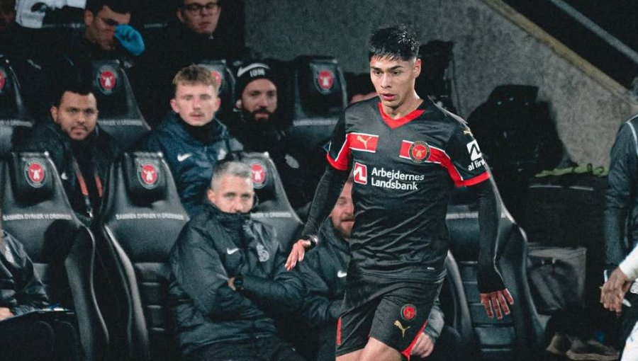Director deportivo del Midtjylland confirma que el Arsenal tiene en carpeta a Darío Osorio