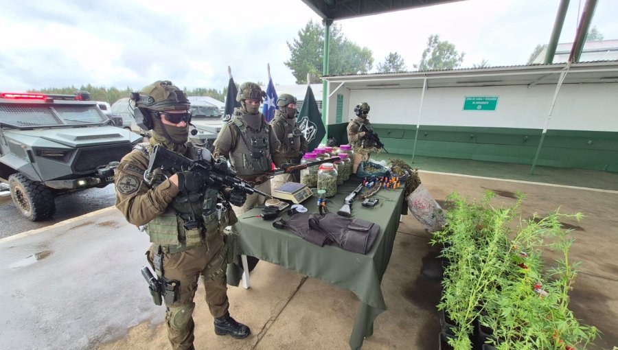Amplio operativo en La Araucanía: tres detenidos tras allanamiento con armas, drogas y chalecos antibalas