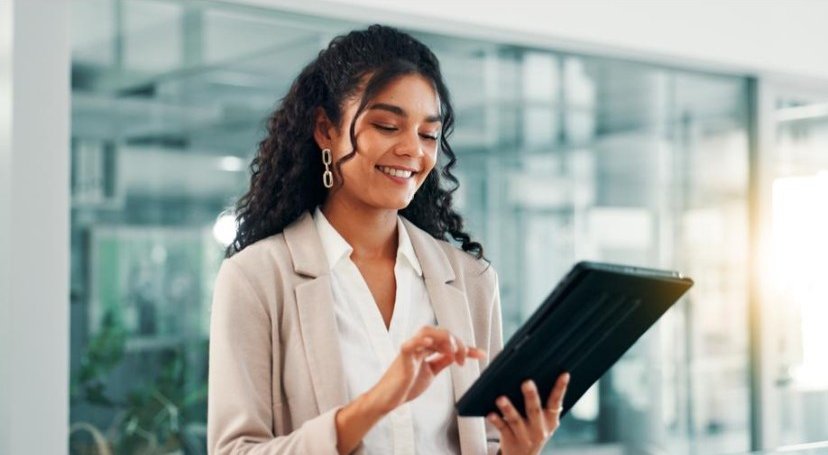 Internet dedicado para empresas vs. compartido: cuándo tu empresa necesita capacidad garantizada