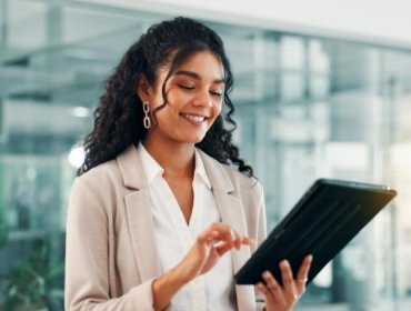 Internet dedicado para empresas vs. compartido: cuándo tu empresa necesita capacidad garantizada