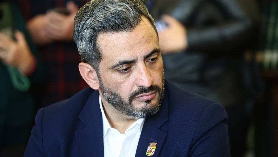 Alcalde de San Bernardo insiste en despliegue de las FF.AA. ante déficit policial: "No tenemos los carabineros suficientes"
