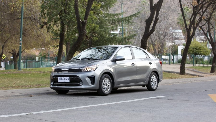 Kia Soluto AT estrena una nueva caja automática de cuatro velocidades para una experiencia de conducción más relajada