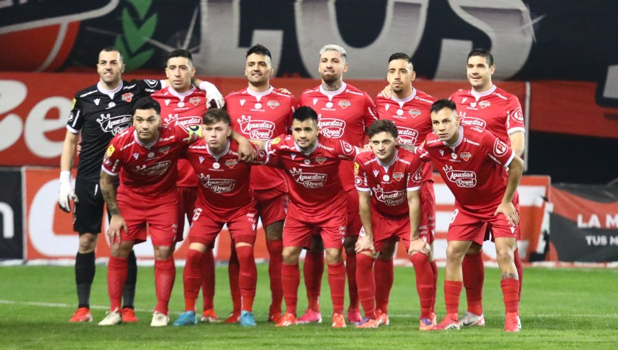 Ñublense vence a la U. de Concepción y suma sus primeros puntos en la Copa Chile