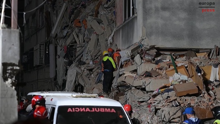 Gobierno confirma segundo chileno fallecido por terremoto doble en Venezuela