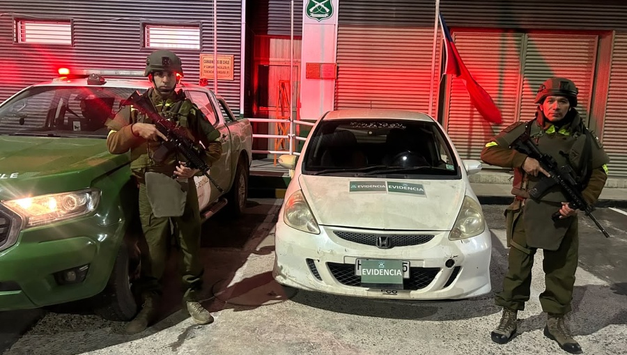 Detienen a tres bolivianos por contrabando de vehículos en Chungará y Visviri