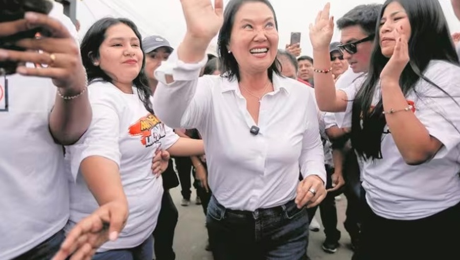 Keiko Fujimori es confirmada como presidenta electa de Perú por estrecho margen