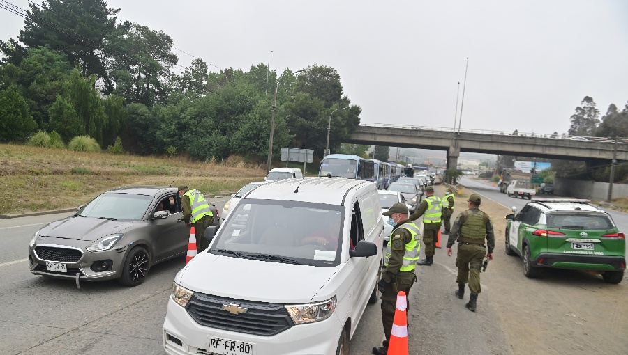 Fin de semana largo: Carabineros reporta siete fallecidos en 303 accidentes