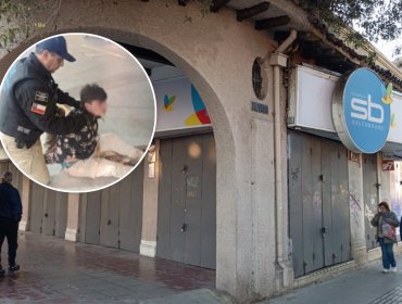 Inspectores municipales detienen a sujeto que robó perfumes desde una farmacia del centro de Villa Alemana
