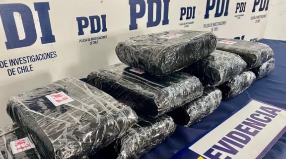Incautan 618 kilos de droga a banda que operaba entre las regiones de Tarapacá y Metropolitana: Tres personas fueron detenidas