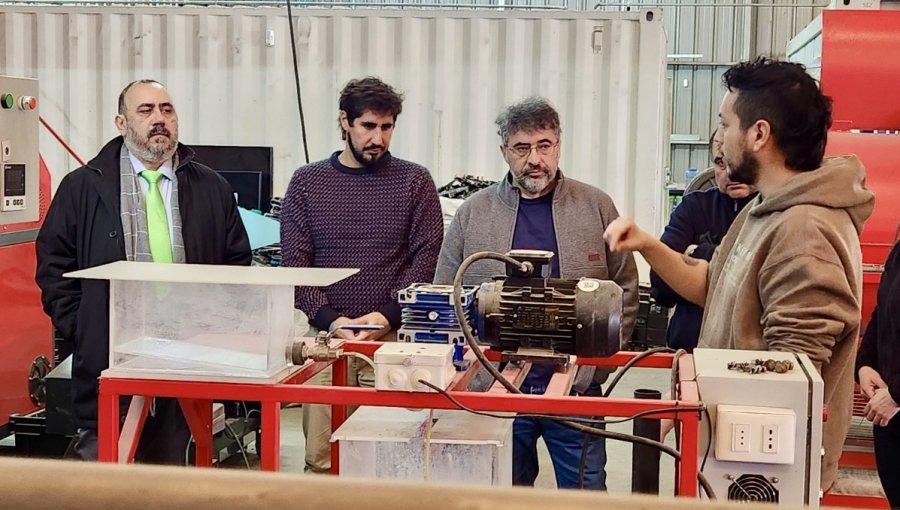 Corfo destaca innovaciones en Curauma que transforman residuos electrónicos, colillas de cigarro y relaves mineros