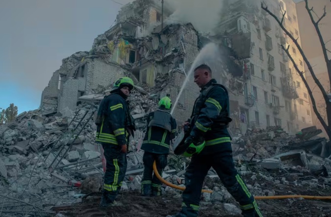 Ataque masivo ruso deja al menos 20 muertos y 85 heridos en Ucrania