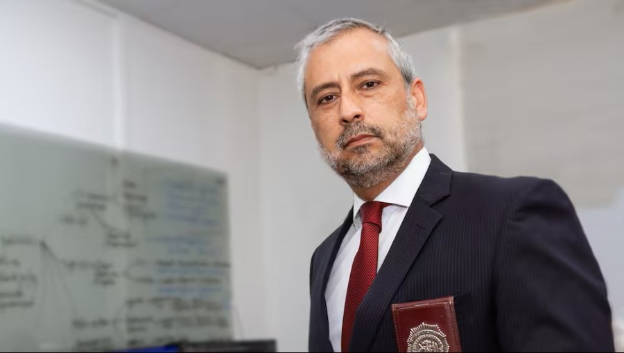 Jefe de Contrainteligencia de la ANI renuncia tras revelarse presuntos vínculos con Luis Hermosilla