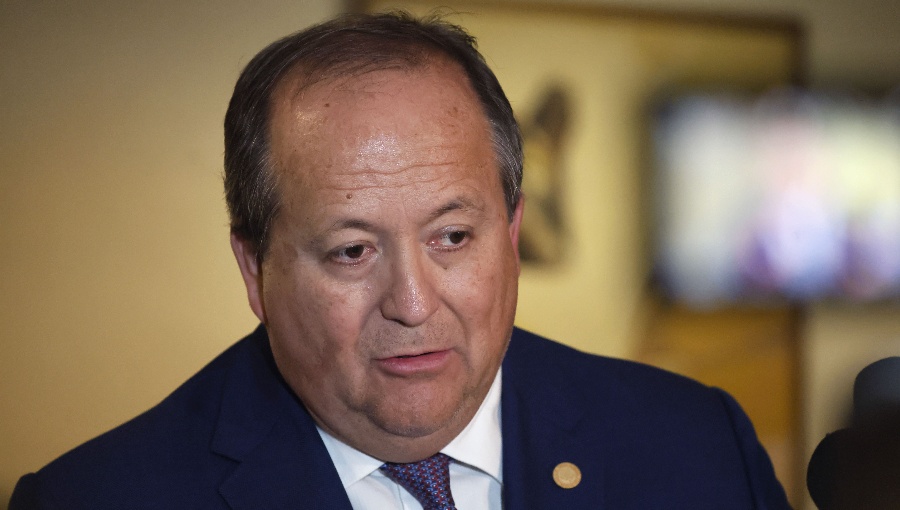 Fiscal nacional Ángel Valencia protagoniza accidente con motociclista en Providencia