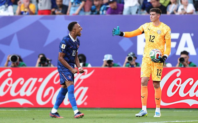 Con gol de Mbappé, Francia eliminó a Paraguay y se enfrentará a Marruecos en los cuartos del Mundial