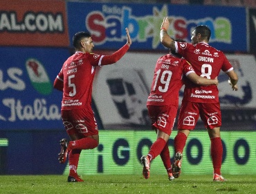 Ñublense empata con Curicó Unido y clasifica a octavos de la Copa Chile