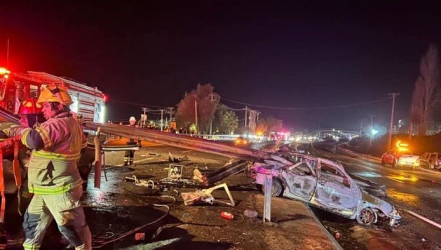 Mortal accidente en Ruta 5 Norte a la altura de Sopraval: Auto incendiado, un muerto y heridos graves