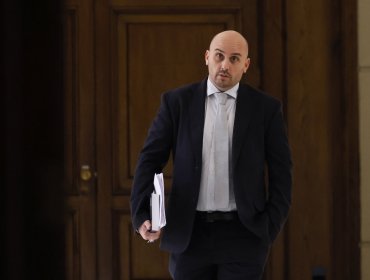 Longton destaca como el senador más conocido de Valparaíso y figura nacional clave, según Criteria: "Estoy gratamente sorprendido"