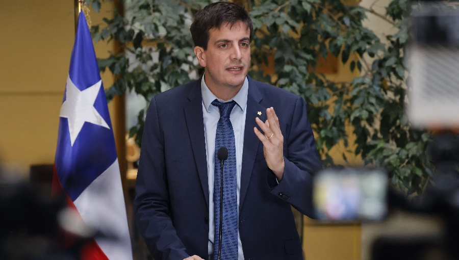 Diputado Schalper marca distancia de Matthei tras críticas al Gobierno de Kast: "No representa la opinión de Chile Vamos"