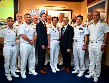 Armada refuerza vínculos con marinas aliadas y destaca capacidades de la industria naval chilena en Estados Unidos