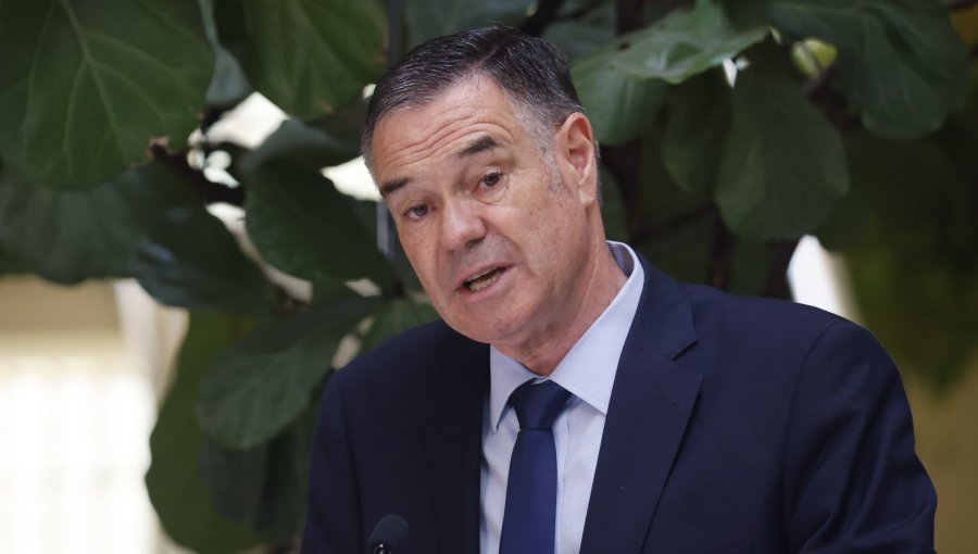 "Hagamos un cooling break": Ossandón propone una "pausa de hidratación" para frenar las peleas internas en el oficialismo