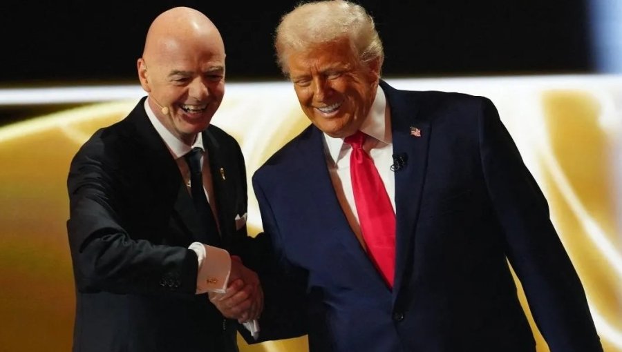 "Sí, lo hice": Trump confirmó que pidió a Infantino "revisar" la tarjeta roja a Balogun