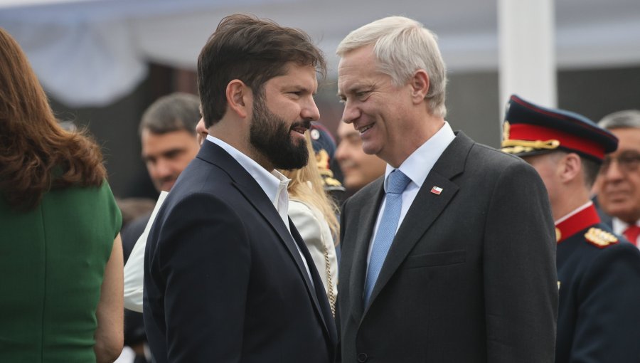 Kast convoca a La Moneda a Frei, Bachelet y Boric para conmemoración de los 200 años de la Presidencia