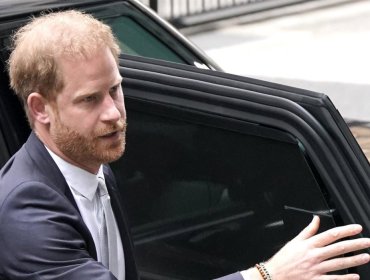 Justicia de Reino Unido rechaza demanda del príncipe Enrique contra la empresa editora del Daily Mail por falta de pruebas