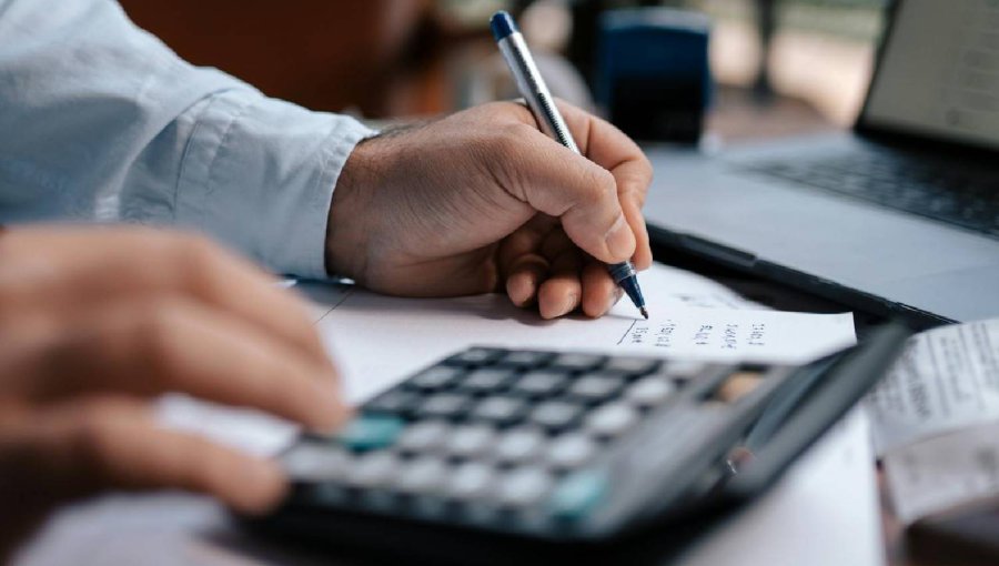 Programas Pro-Empleo abren la caja de Pandora en la región de Valparaíso: ¿Se escondería una "segunda planta" municipal?