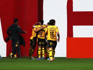 Coquimbo Unido vence a U. La Calera y da el primer golpe en las semifinales de la Copa de la Liga