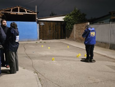 Mujer de 59 años queda en riesgo vital tras ataque a balazos contra su vivienda en El Bosque