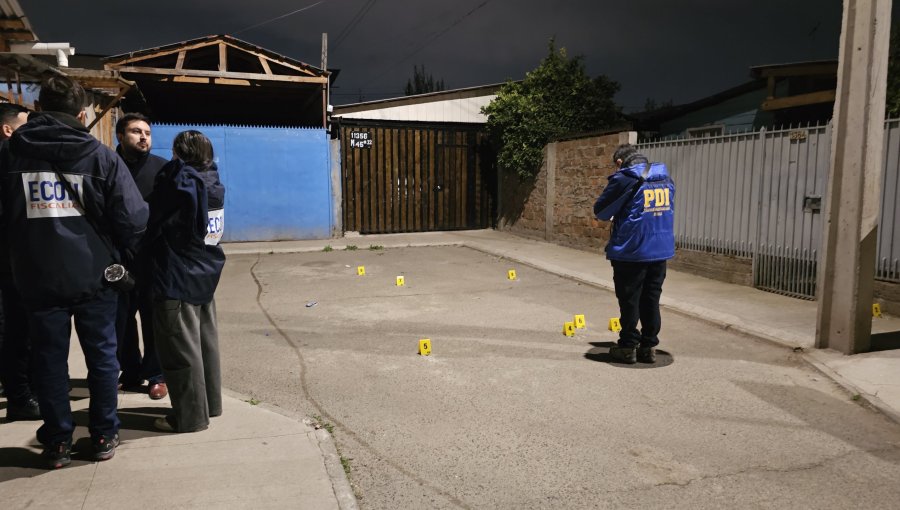 Mujer de 59 años queda en riesgo vital tras ataque a balazos contra su vivienda en El Bosque