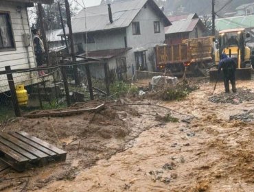Sistema frontal en el sur deja 20 damnificados, 64 personas aisladas y más de 100 viviendas afectadas