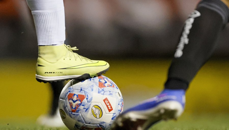 Migraciones inicia proceso sancionatorio contra 36 clubes del fútbol chileno por futbolistas extranjeros sin permiso de trabajo
