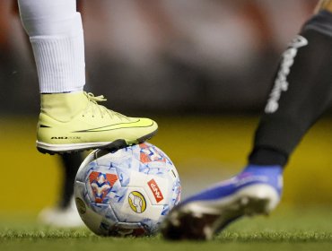 Migraciones inicia proceso sancionatorio contra 36 clubes del fútbol chileno por futbolistas extranjeros sin permiso de trabajo