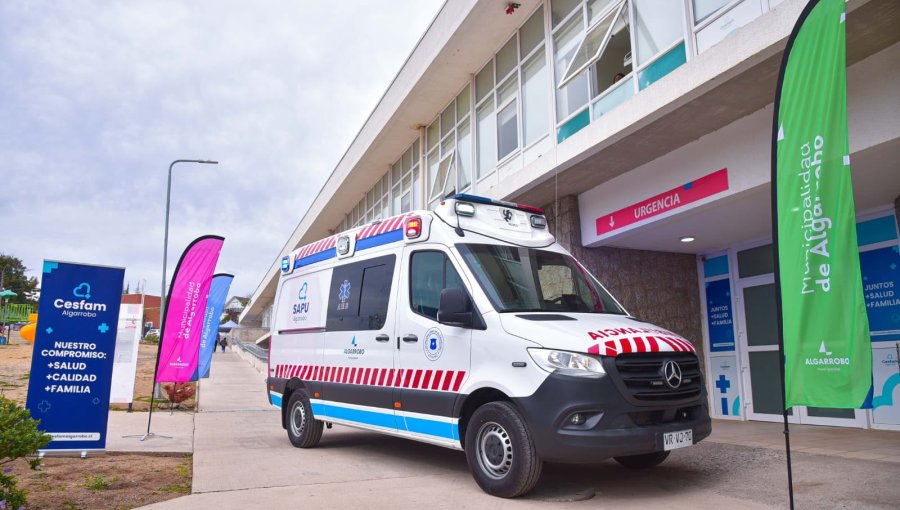 Algarrobo incorpora nueva ambulancia para reforzar la atención de emergencias en el Cesfam
